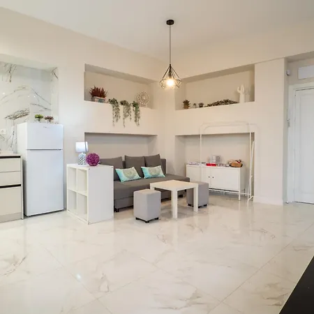 Bhost - Conde * Cordova